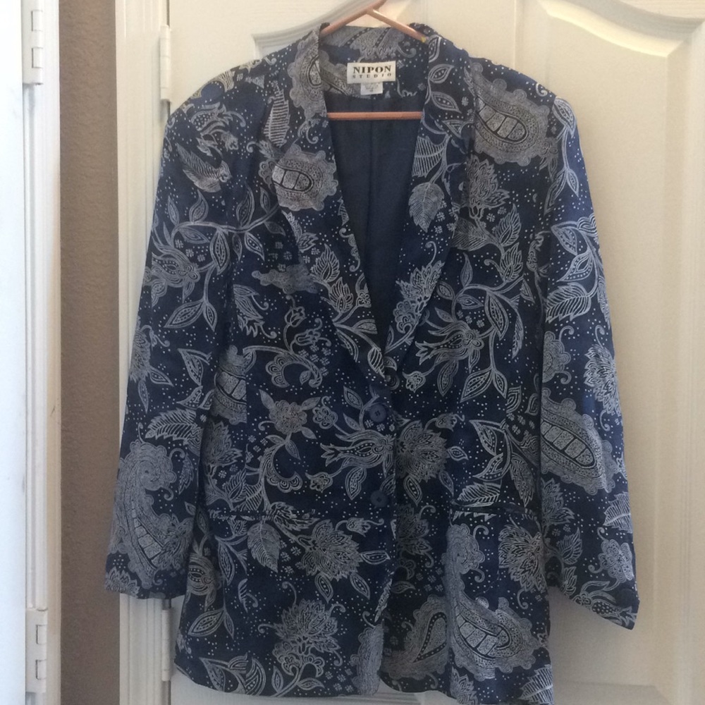 FINAL MARKDOWN Ladies nipon studio jacket 10